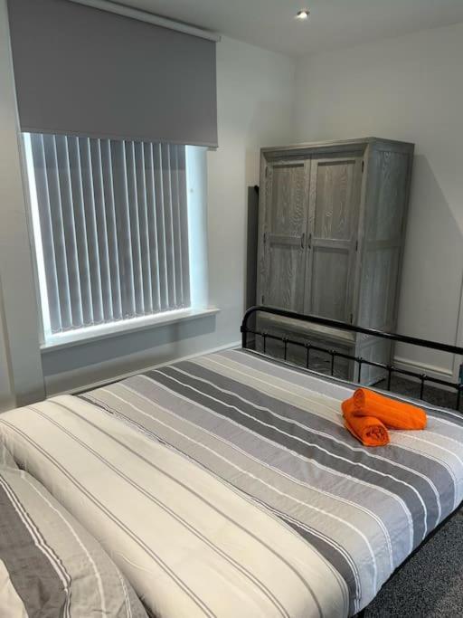 מרת'יר טידפיל Town Centre Studio Flat מראה חיצוני תמונה